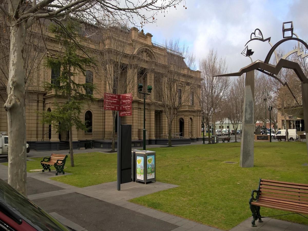 Crown Cbd Motel - City Location Bendigo Exteriör bild